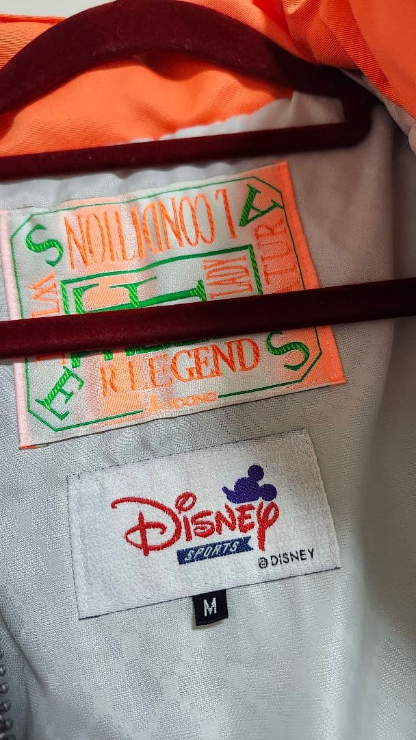 スキーウェアジャケット　ディズニー　ドナルド