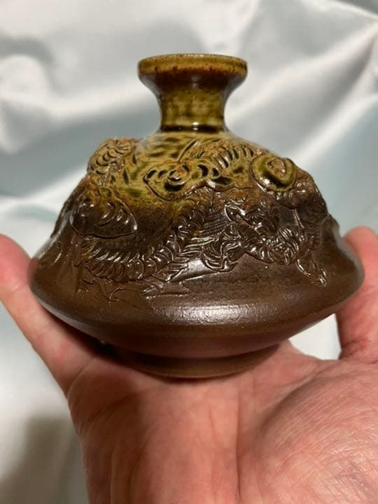 龍をかたどった酒器　希少品