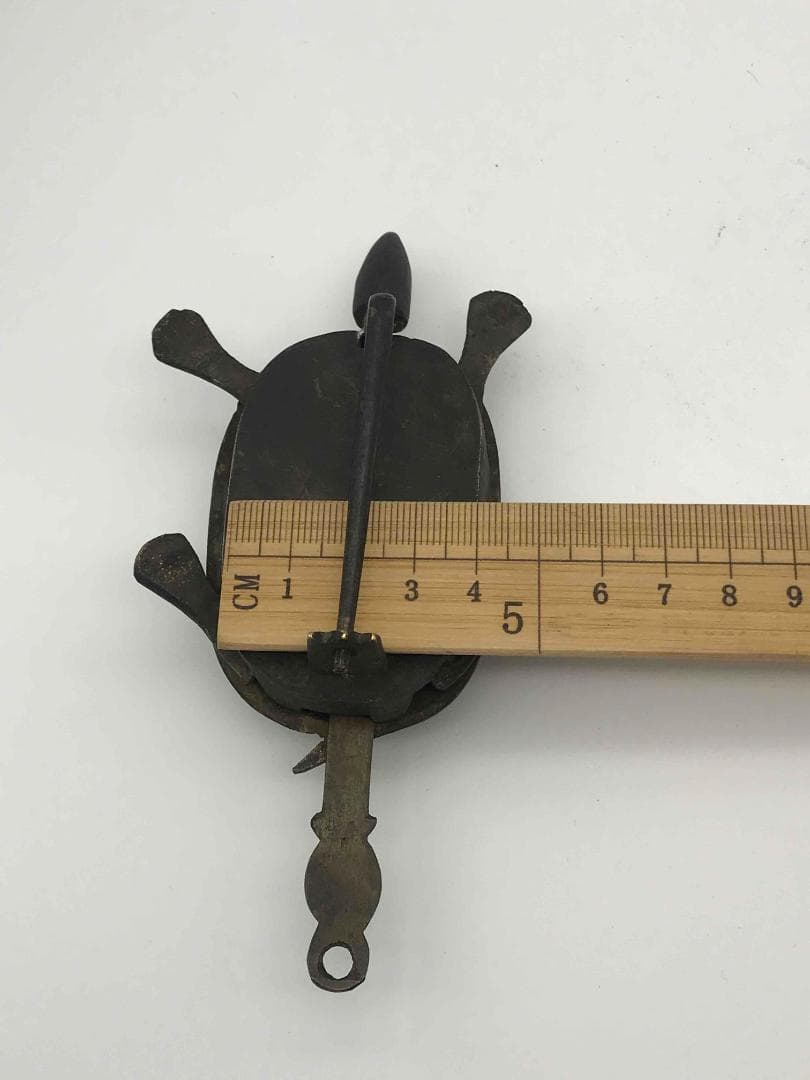 清朝民国　亀　カメ　鍵　銅鍵　四本足動かせる　手工　時代物(F-11)