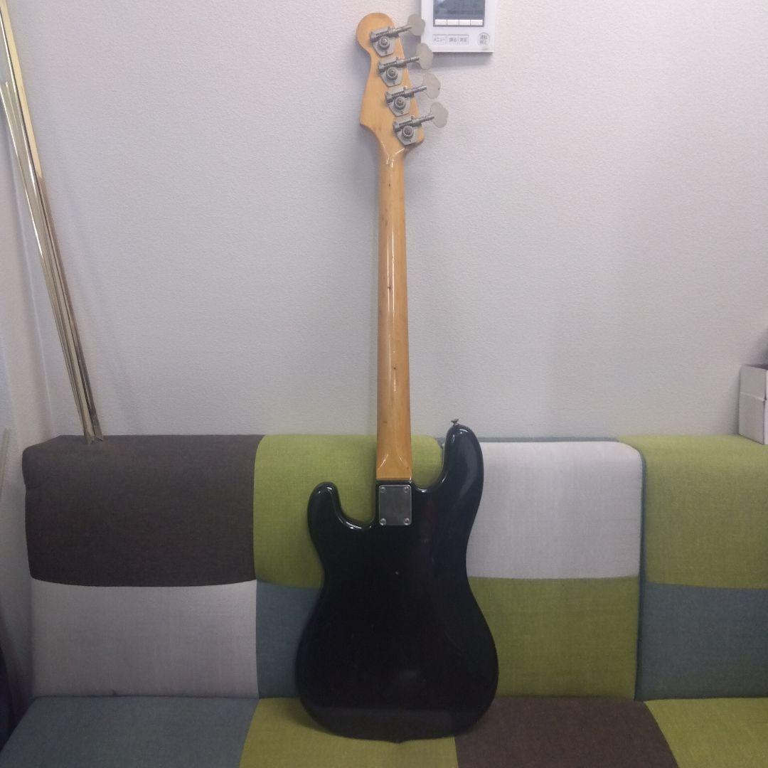 トーカイの「ハードパンチャー」エレキベース