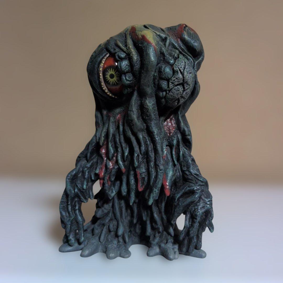 デフォリアル、ヘドラ少年リック限定