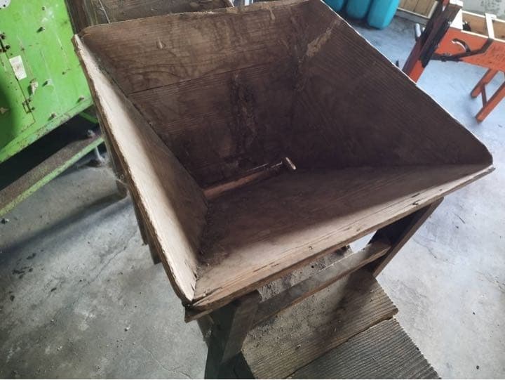 とうみ初期型　穀物　選別機　古民道具　農機具　風選　手回しハンドル式　脱穀機