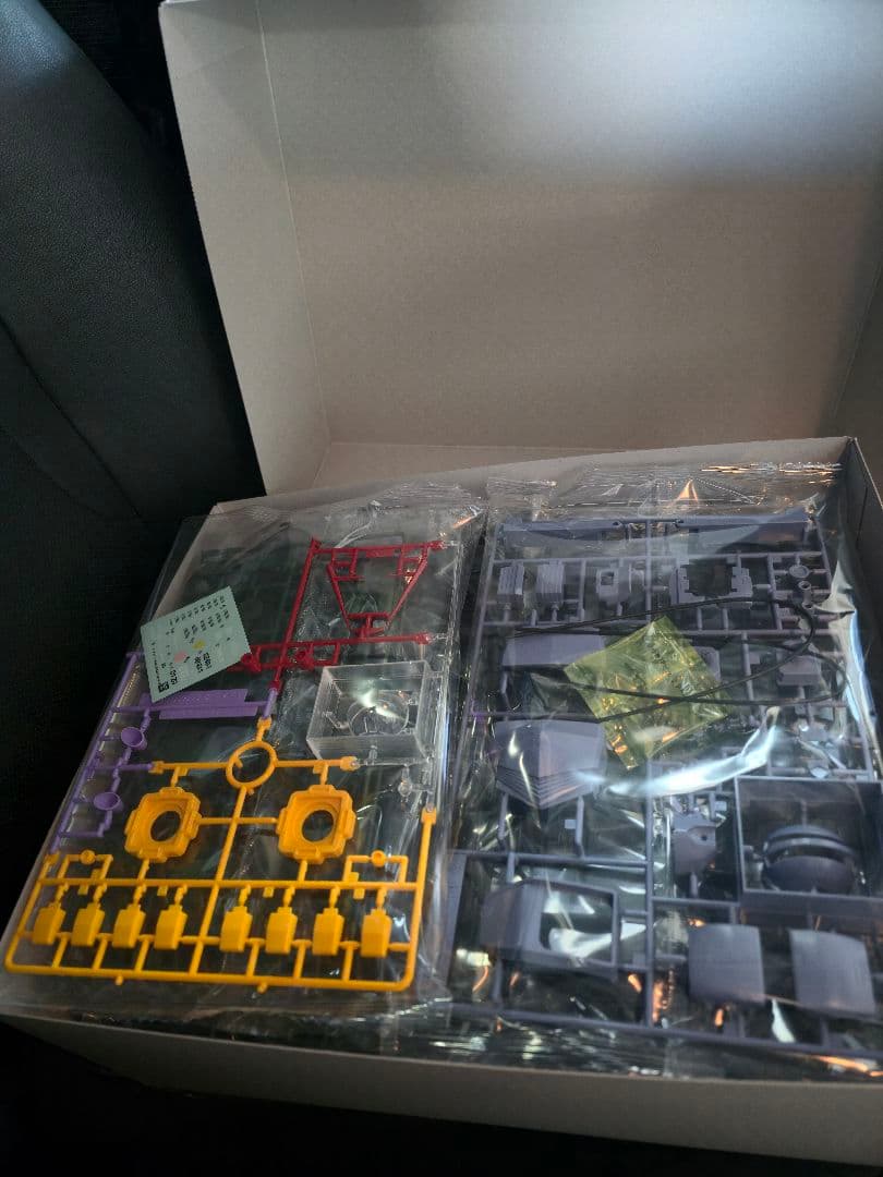 新品未開封 MG 1/100 ジオング