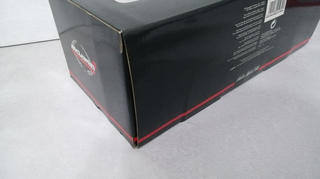 ポールズモデルアート マクラーレン メルセデス MP4/11 ミカハッキネン