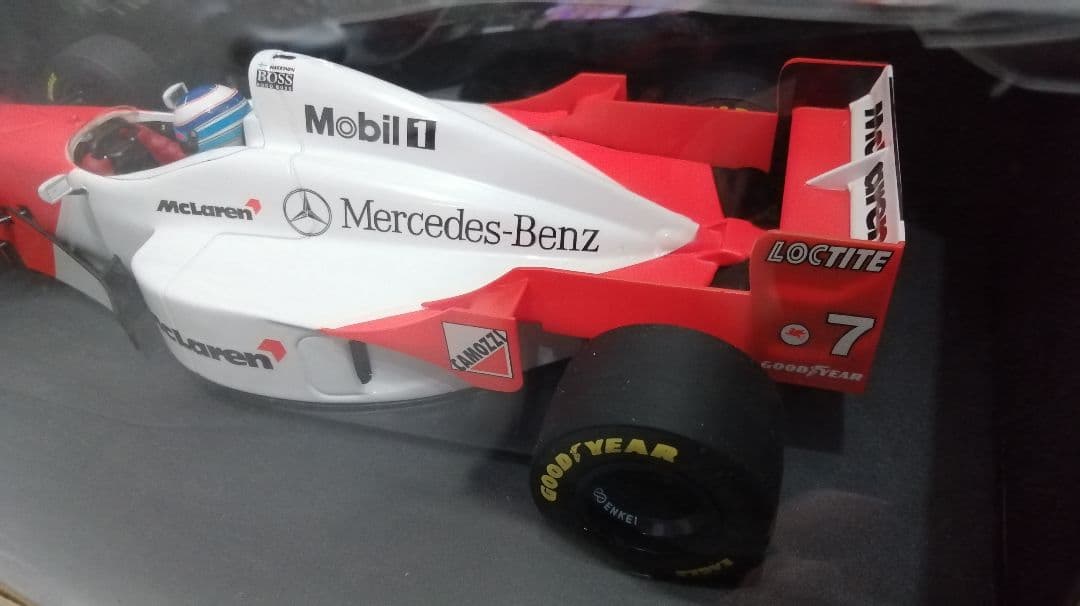 ポールズモデルアート マクラーレン メルセデス MP4/11 ミカハッキネン