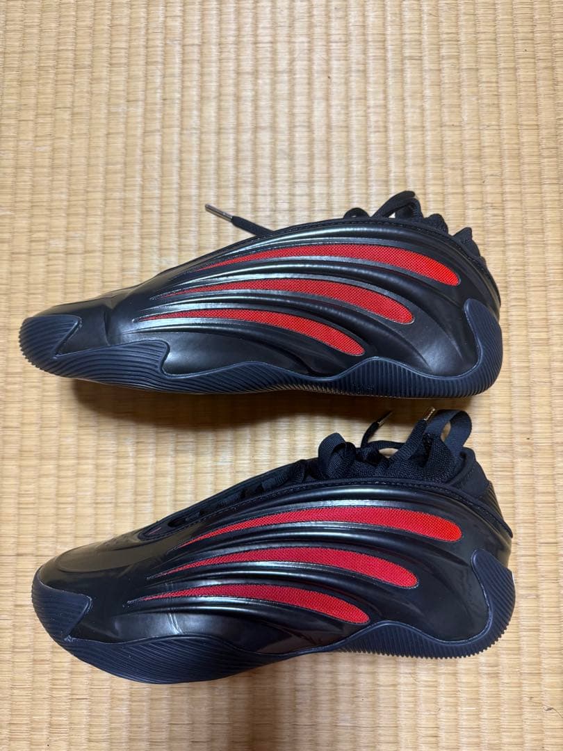 バスケットボールシューズ ブラック/レッド