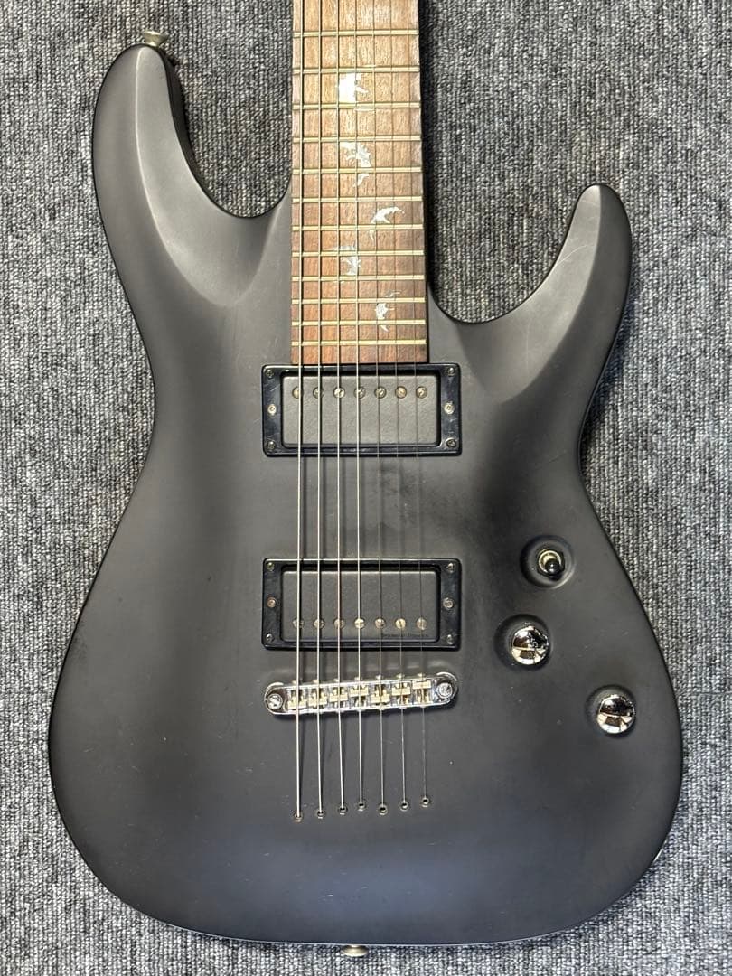 Schecter Diamond Series Damien 7弦