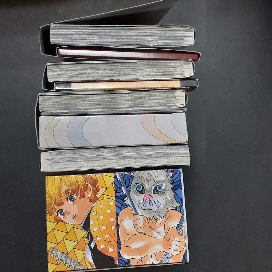 鬼滅の刃　特装版　セット　２０～２３巻　絵葉書　缶バッチ　フィギュア　シール