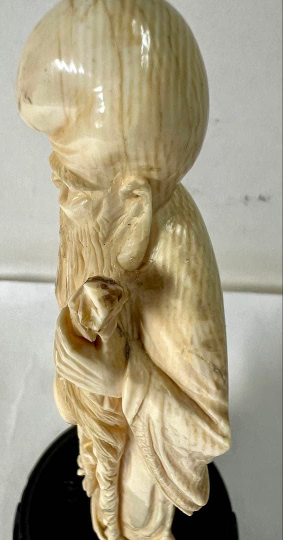 象牙風　寿老人　人物　繊細彫刻　置き物