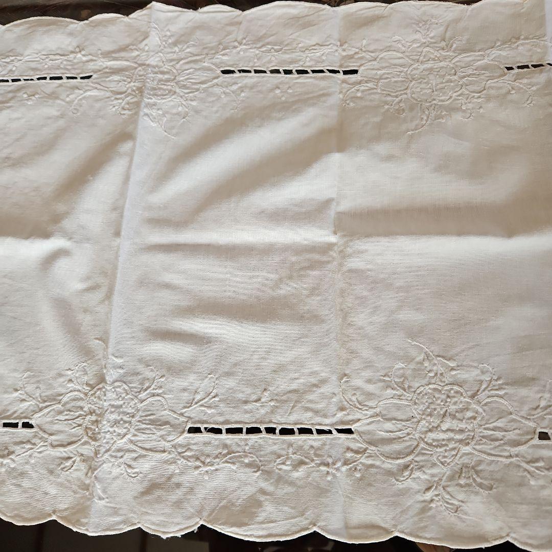 イギリスアンティークテーブルランナー