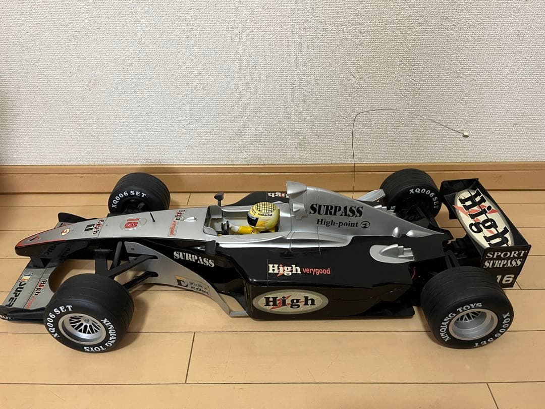 F-1 ラジコンカー　おもちゃ