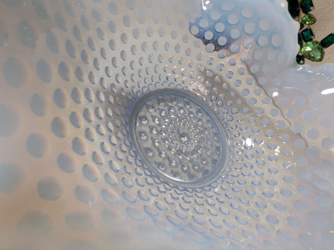 Duncan Miller社　ラージブルーオパルセントホブネイル　フリルボウル