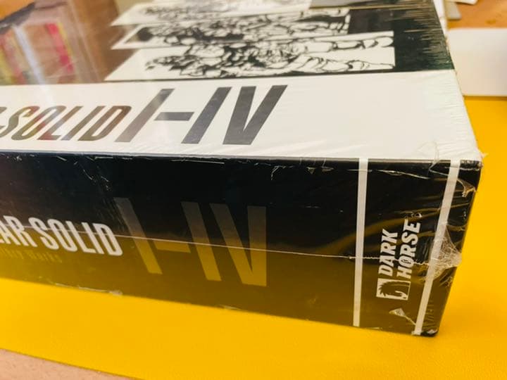 アート・デザイン・音楽 The Art of l Gear Solid I-IV