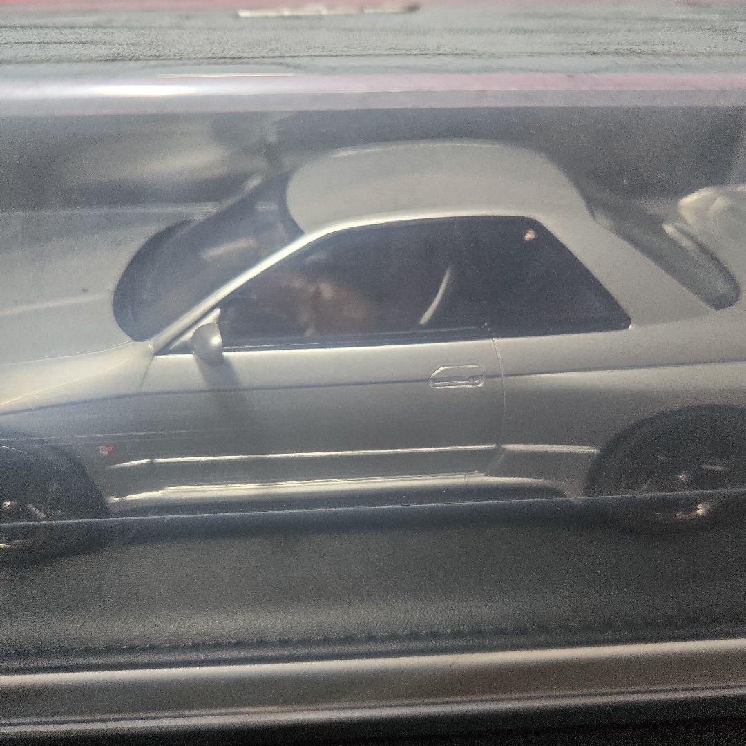ミニカー 1/18 NISSAN Skyline GT-R (R32) MH027SR