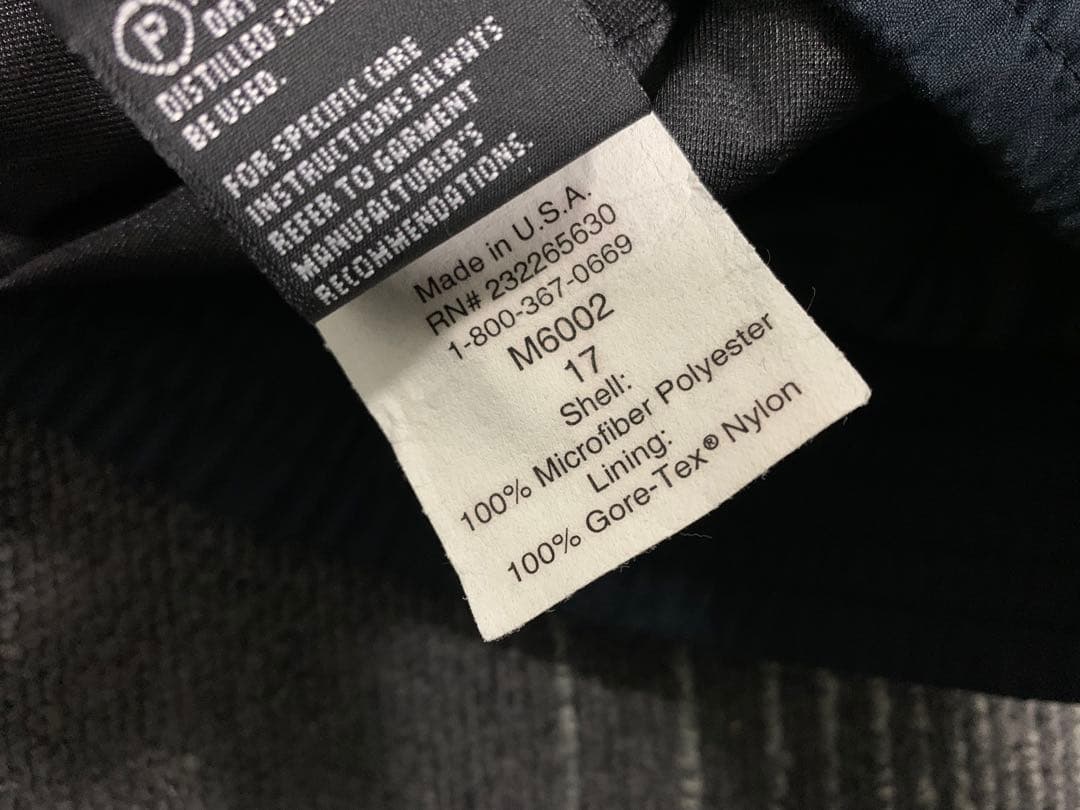 極美品　ZERO RESTRICTION GORE-TEX 半袖ナイロンブルゾン