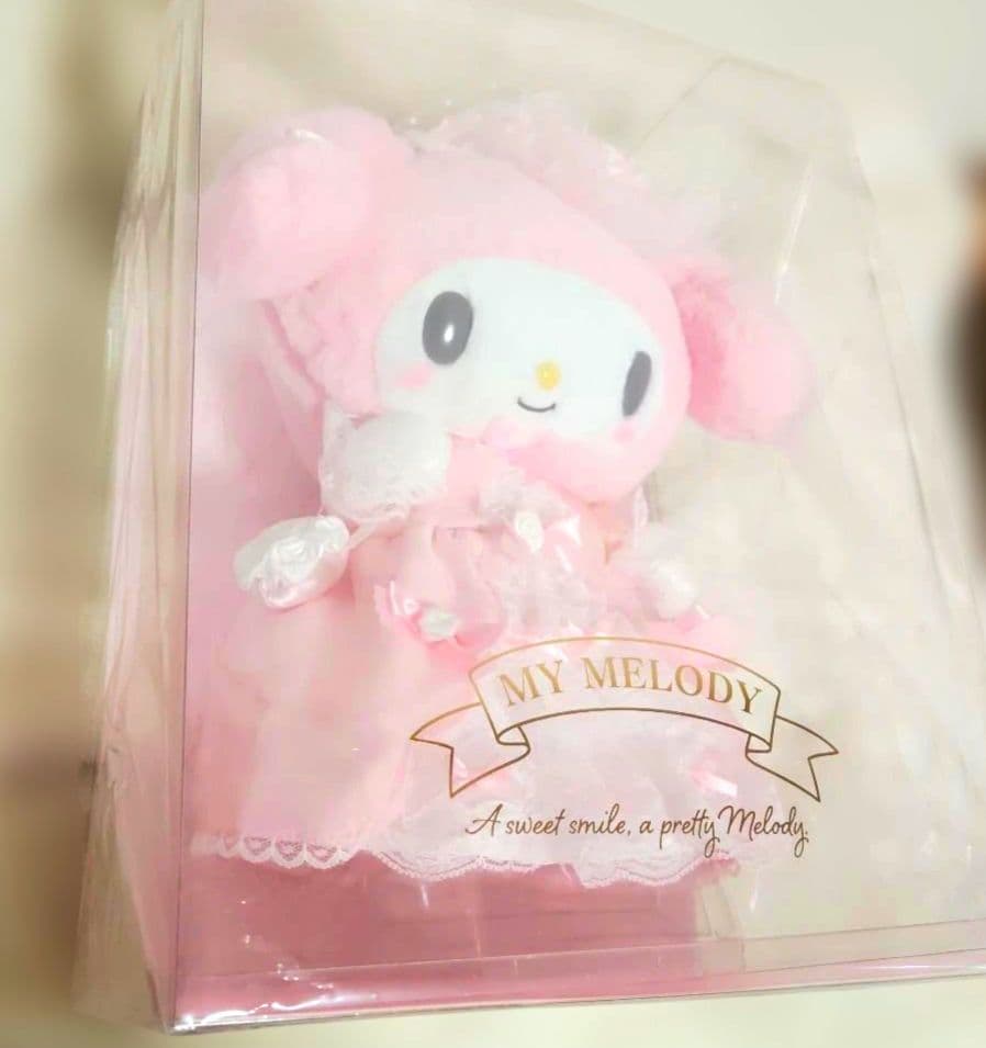 新品未開封　レディマイメロディ　ぬいぐるみ　バースデードール　サンリオ 2026