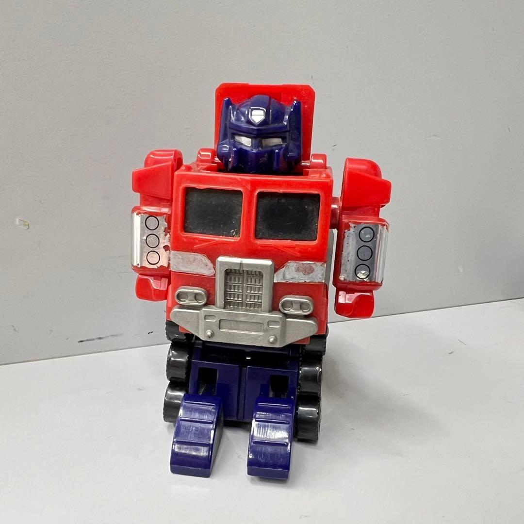 トランスフォーマー スタンプボット コンボイ