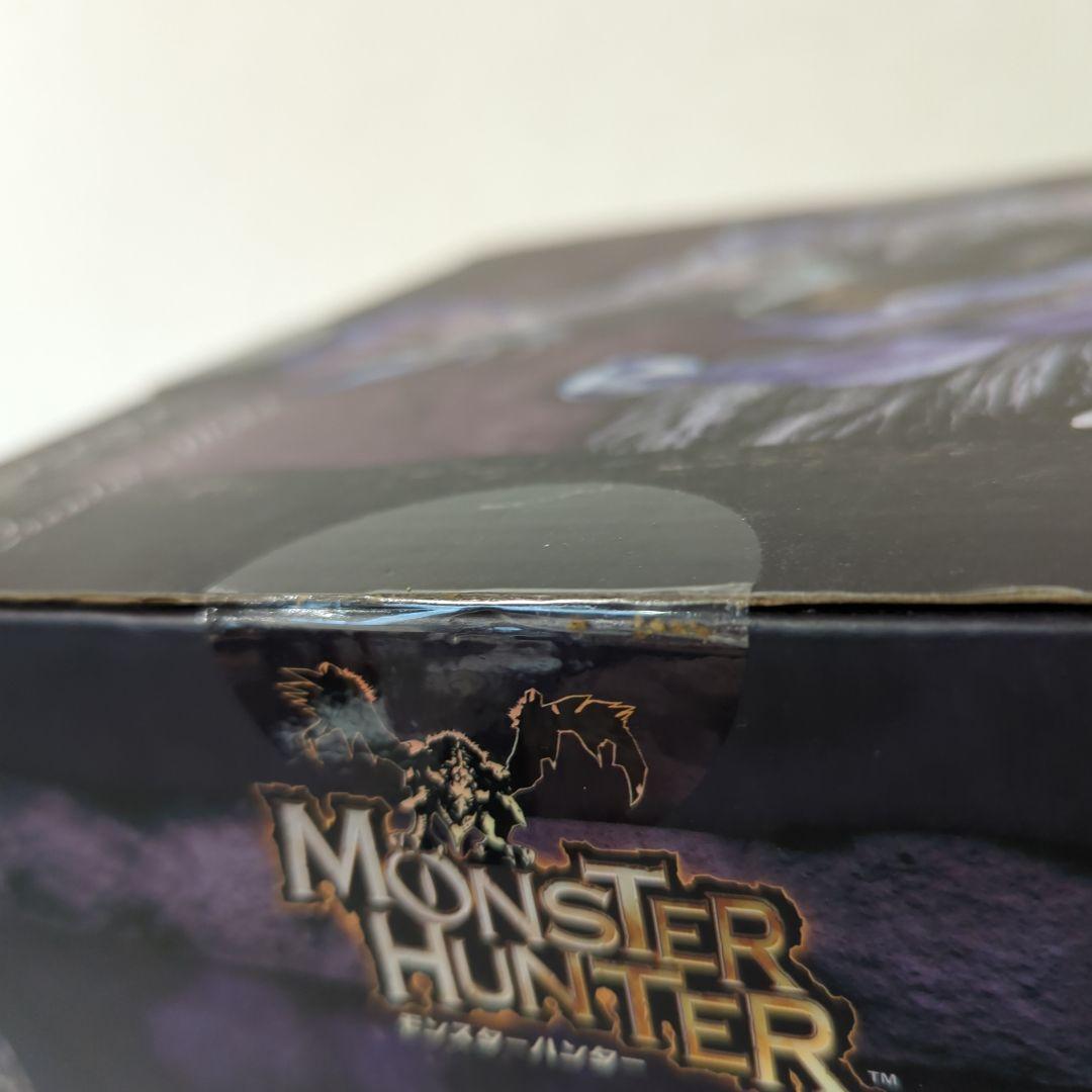 〚希少・未開封品〛クリエイターズモデル 焔狐竜 タマミツネ希少種 フィギュア