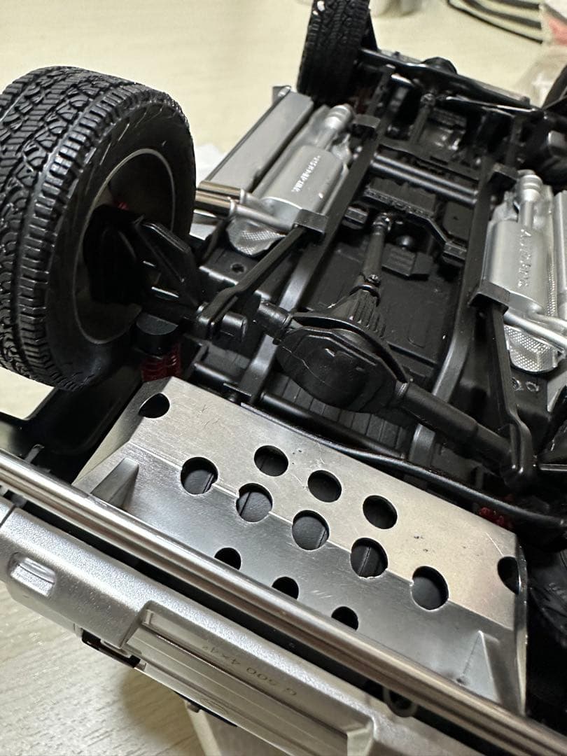 AUTO art 1/18 オートアート メルセデスベンツ G500 シルバー