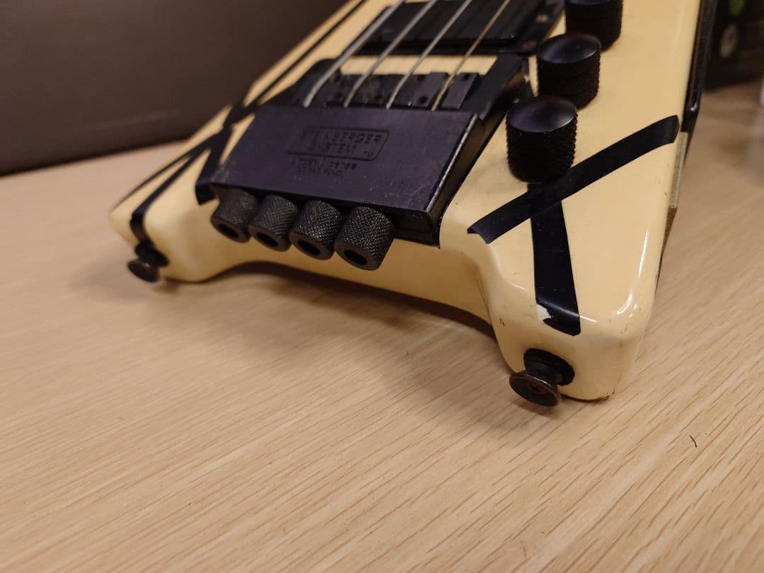 4*k様 HOHNER B2A エレキベース オリジナルデザイン