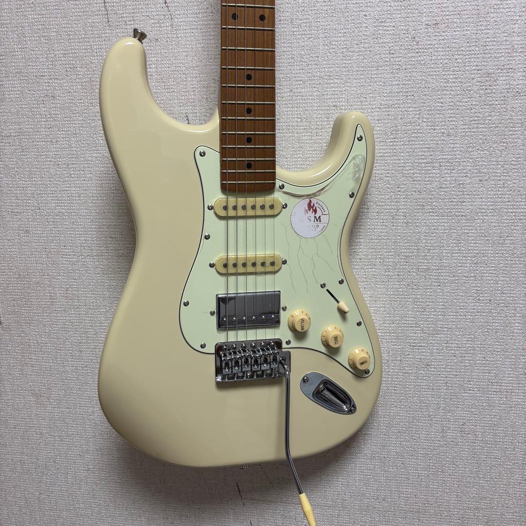 ポ*ン様 バッカス BACCHUS BST-2-RSM/M OWH エレキギター