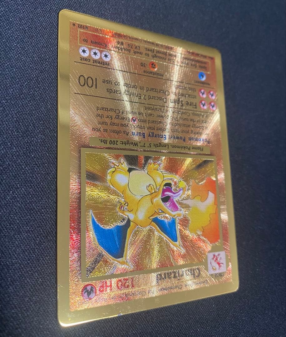 メタルカード　25th ウルトラプレミアムコレクション　ピカチュウ　リザードン