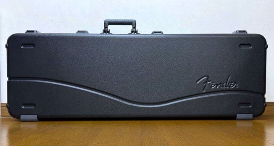 ビリーシーン 「Wife」 Fender Japan PB57-1100 HC付