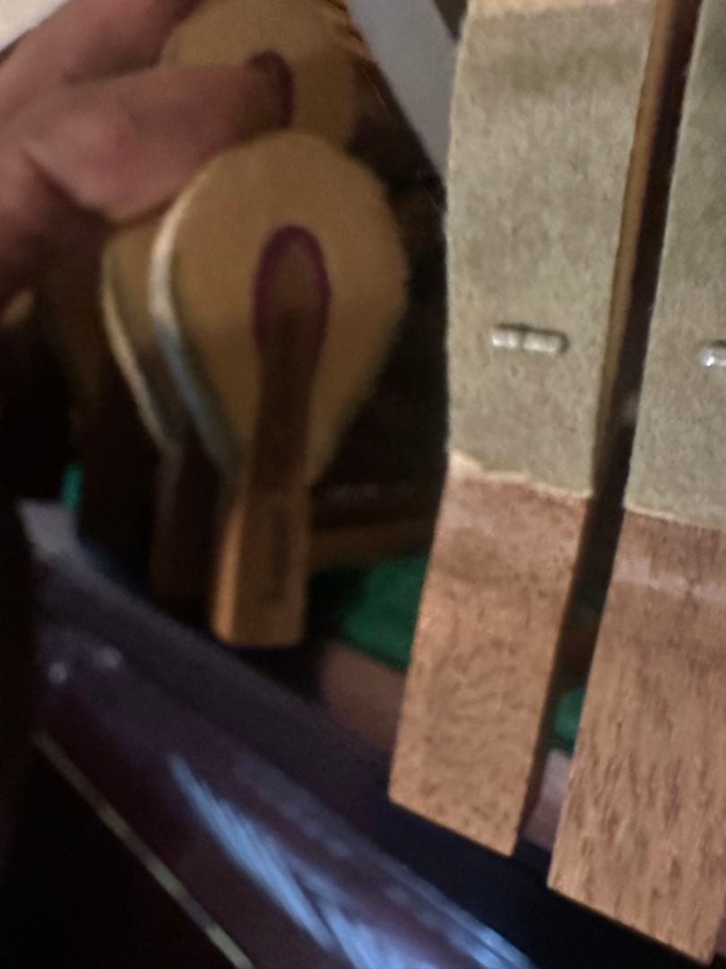 ピアノ　日本製ビクターV80M