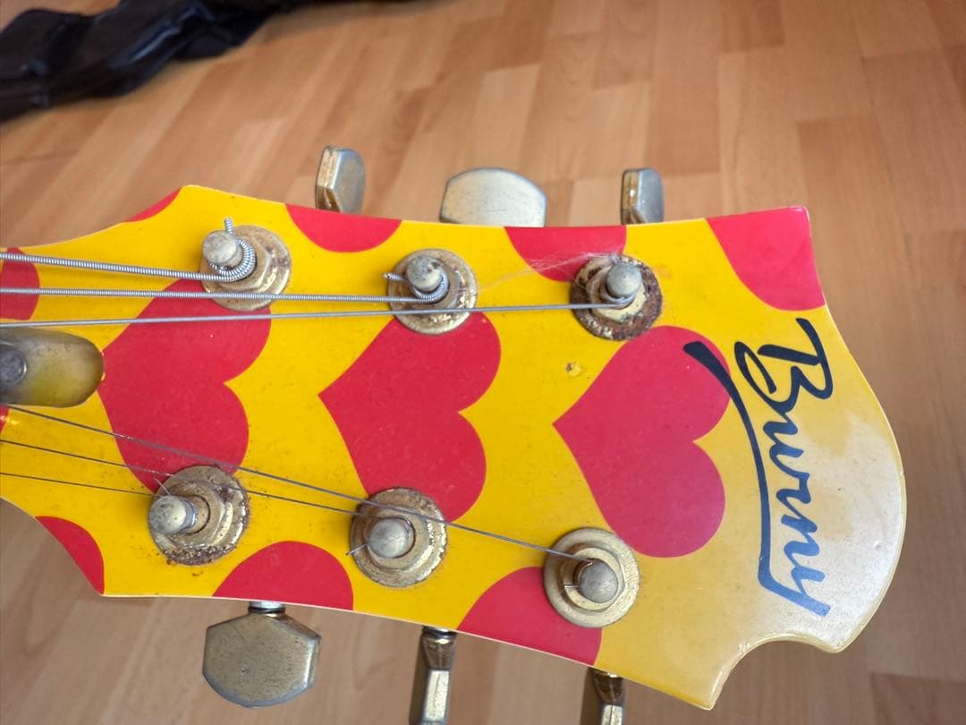 イエローハート ギター Burny MG-145S hide