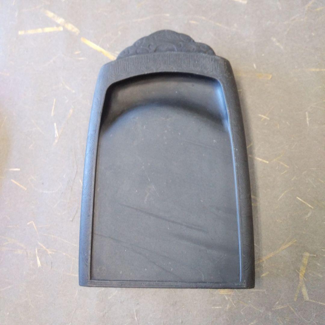 端渓抄手硯（麻子抗）