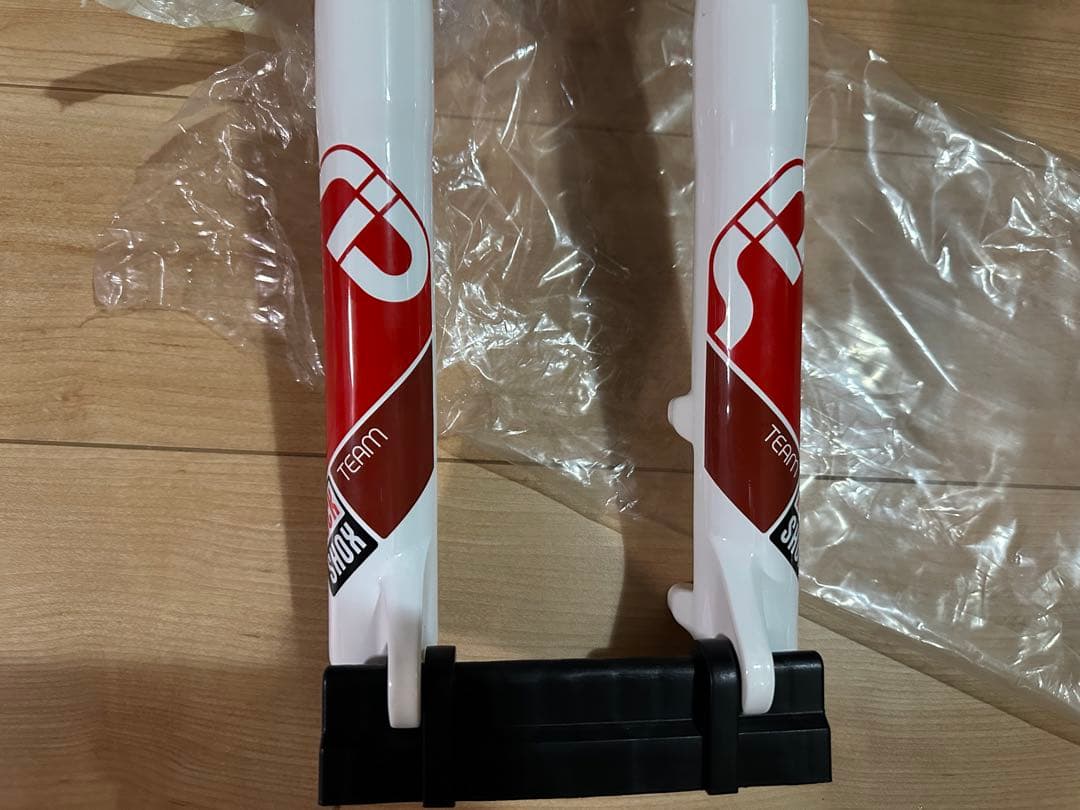 【新品未使用】ROCK SHOX SID TEAM サスペンション 26インチ