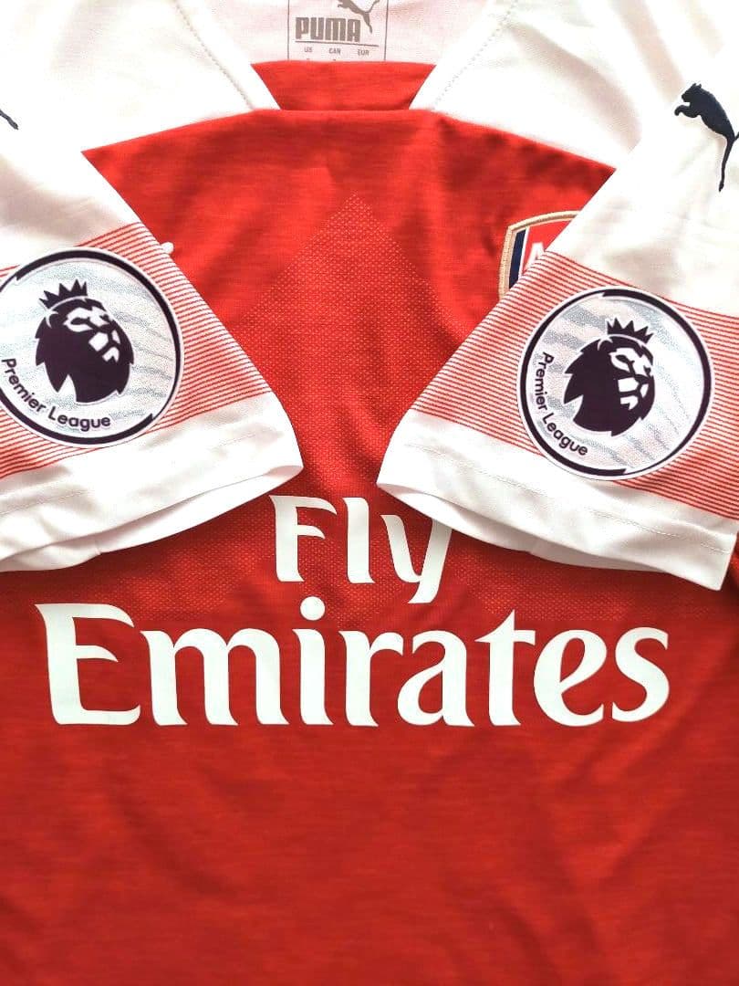 【美品】アーセナル エジル 18/19 ユニフォーム Mサイズ