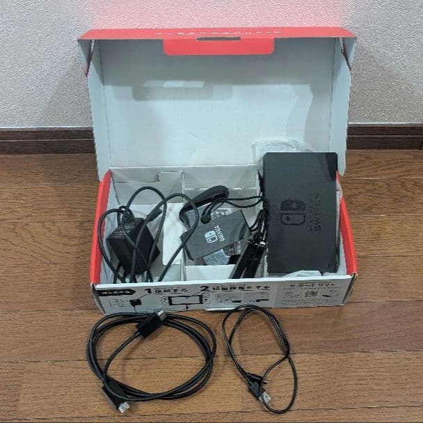 【中古】Nintendo Switch 本体
