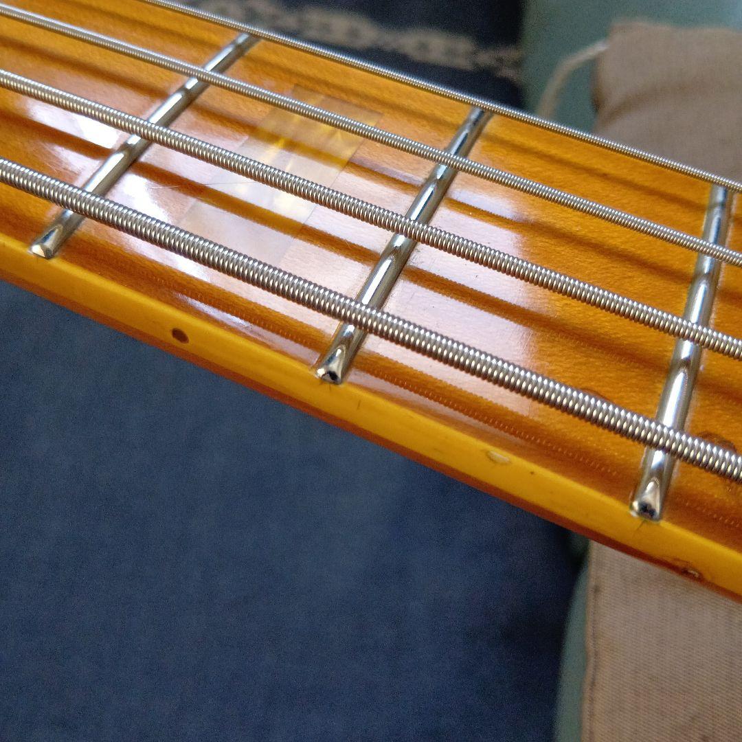 ベース Seymour Duncan JAZZ BASS