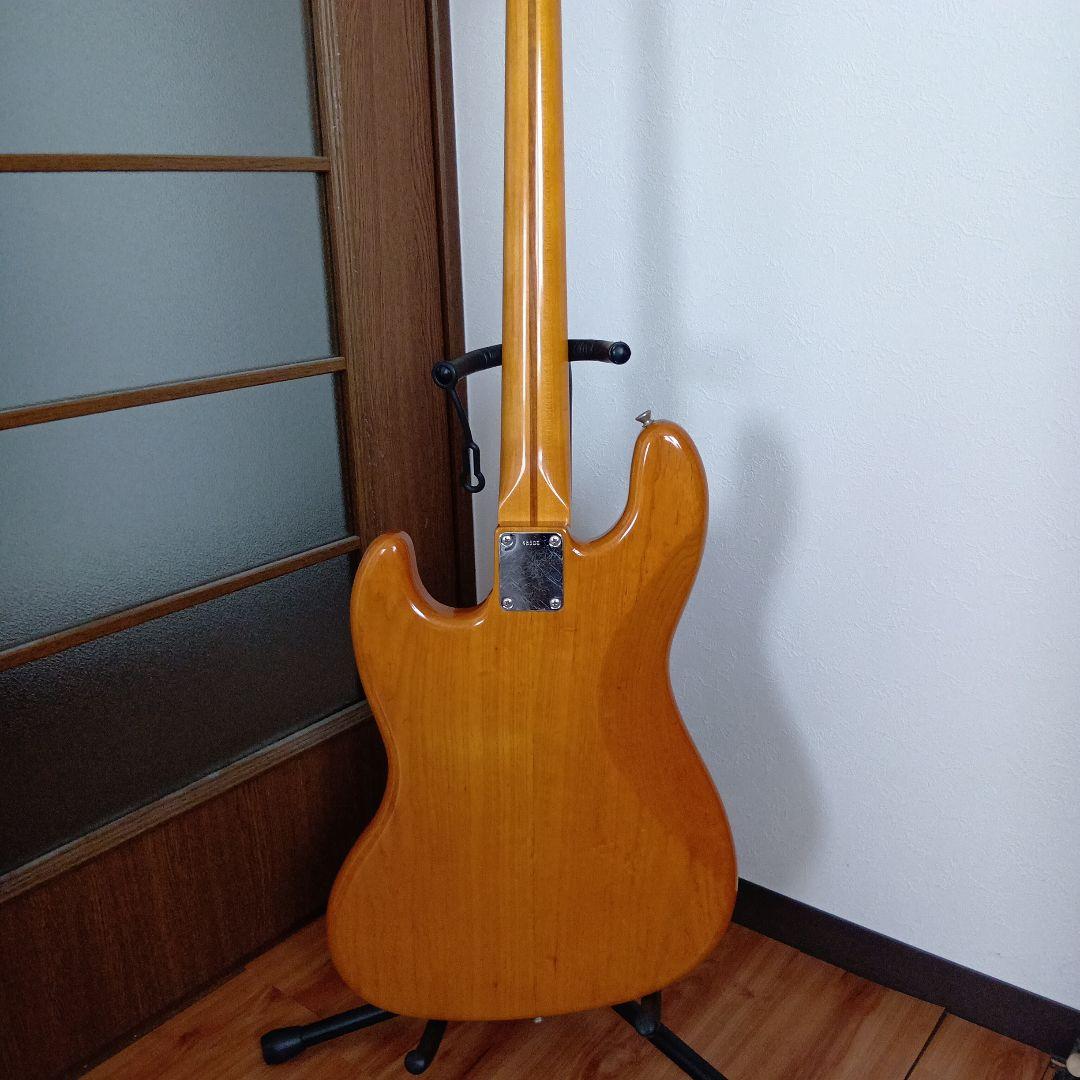 ベース Seymour Duncan JAZZ BASS