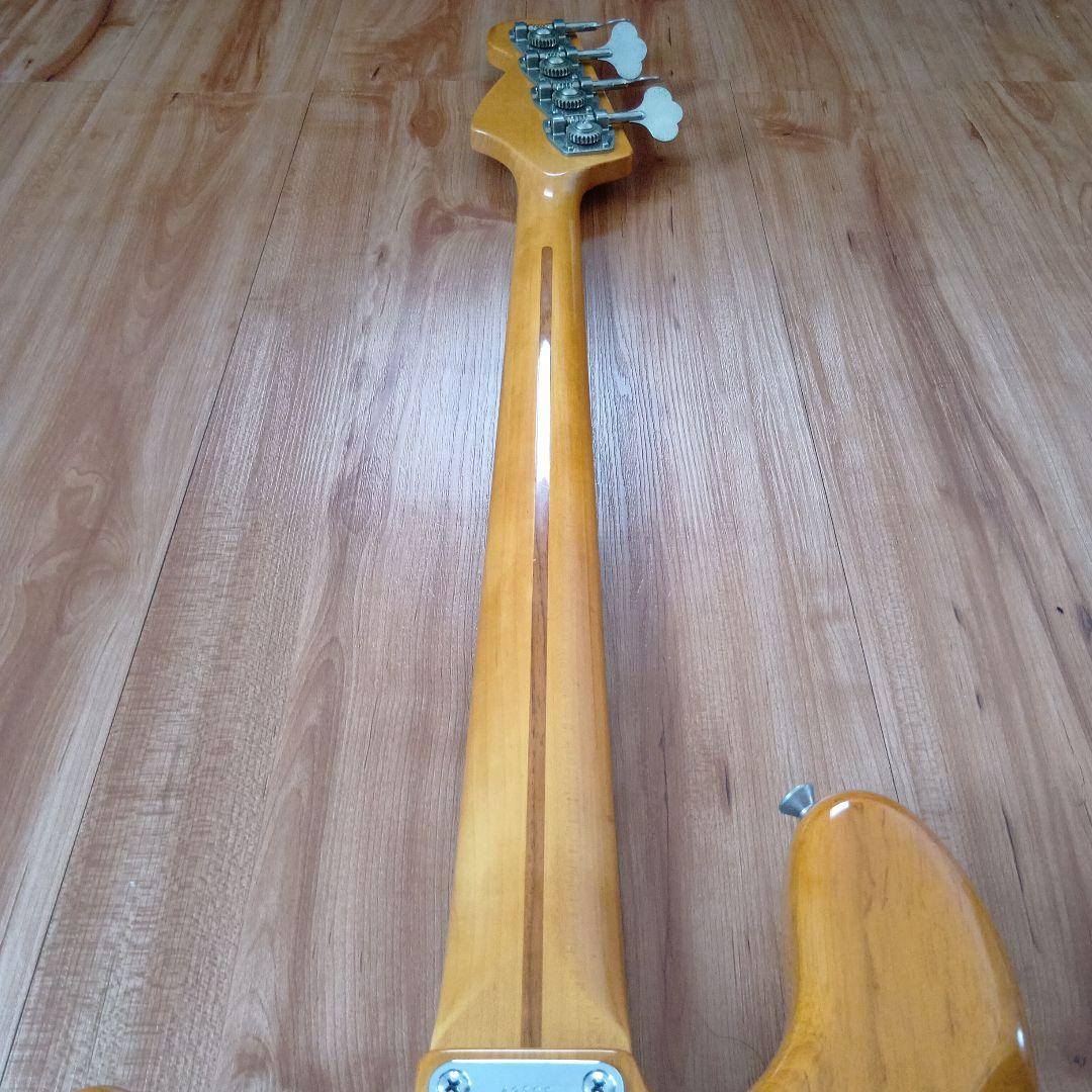 ベース Seymour Duncan JAZZ BASS