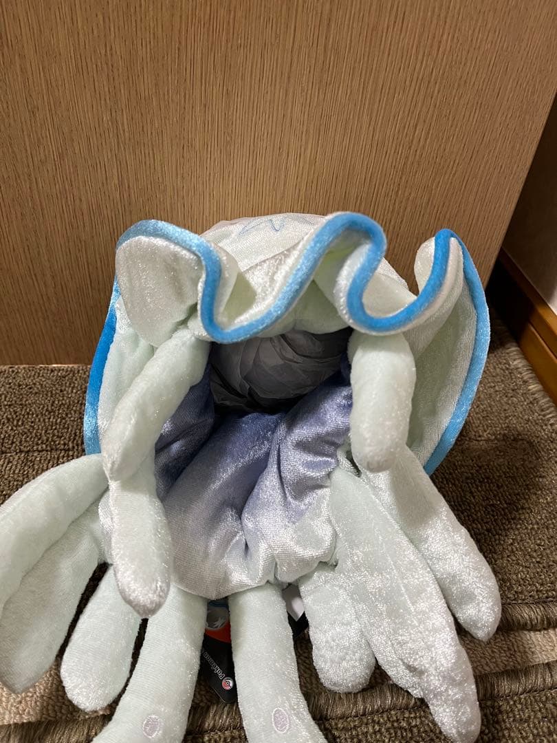 ポケモンセンターオリジナル　ウツロイド　ぬいぐるみ　ウルトラビースト
