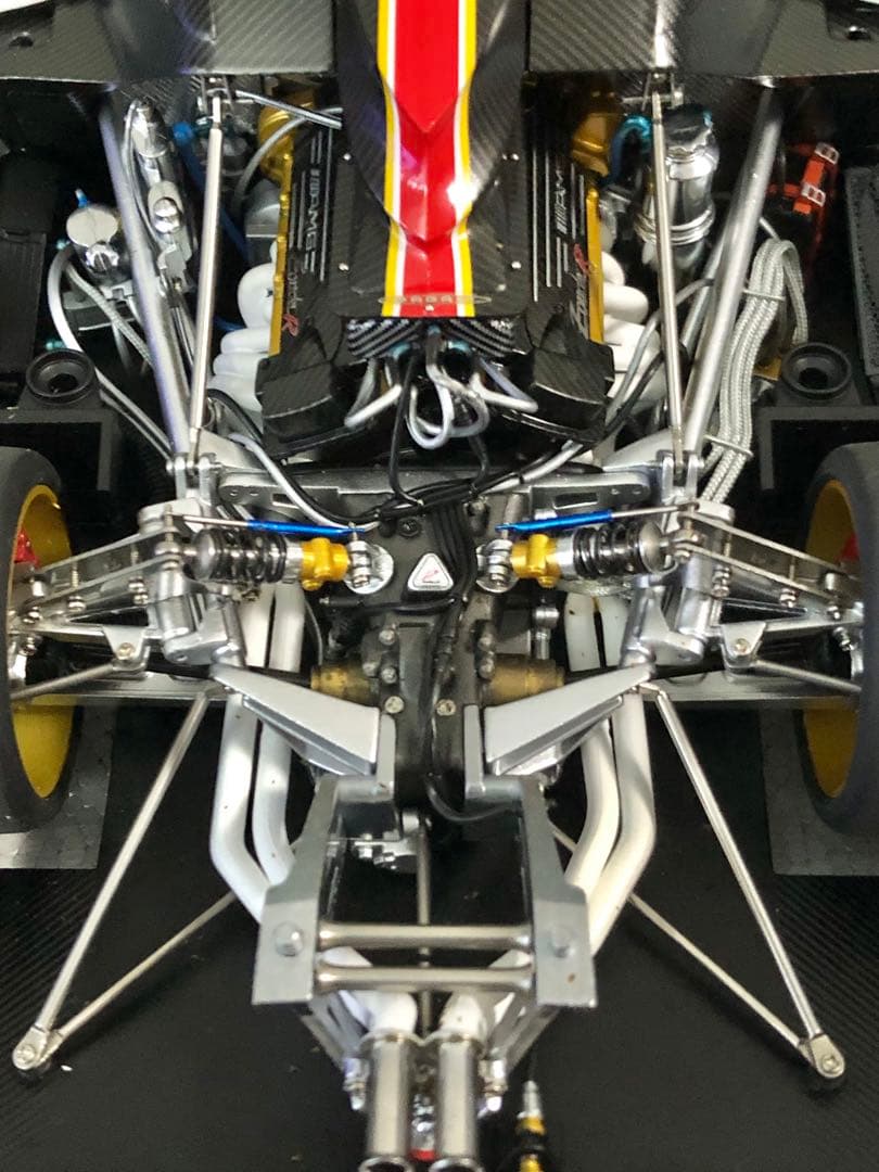 ★絶版！オートアート￼ 1/18 パガーニ ゾンダR (イタリアンストライプ￼)