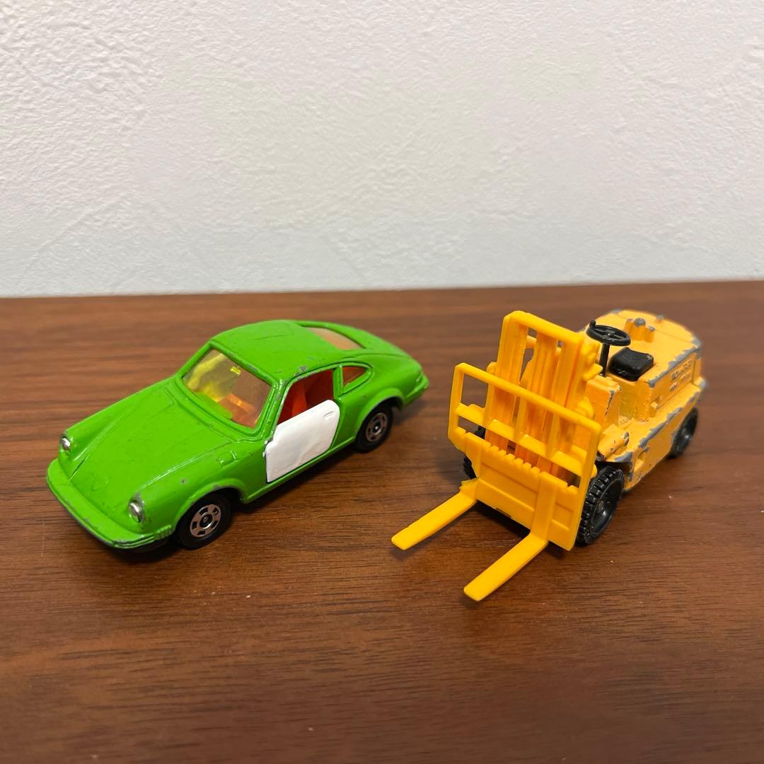 トミカ　黒箱　セット