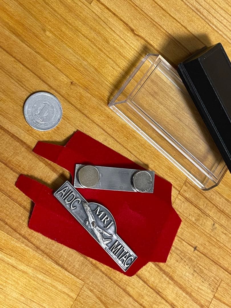 【非売品•超希少】MRJ メタルバッジ 三菱航空機 JAL ANA