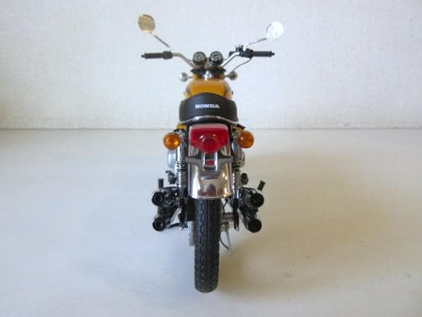 特価 MINICHAMPS (1/12) ホンダ CB750