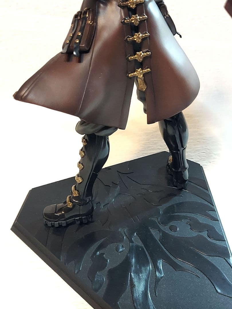 ゴッドイーター 雨宮リンドウ 1/8 フィギュア