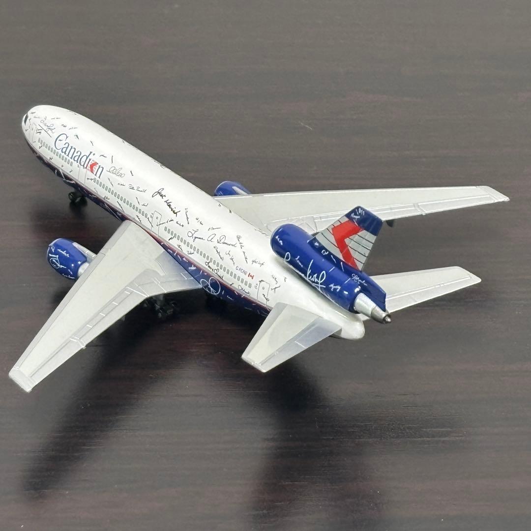 \"スピリット・オブ・カナディアン\" カナディアン航空 Dragon 1/400