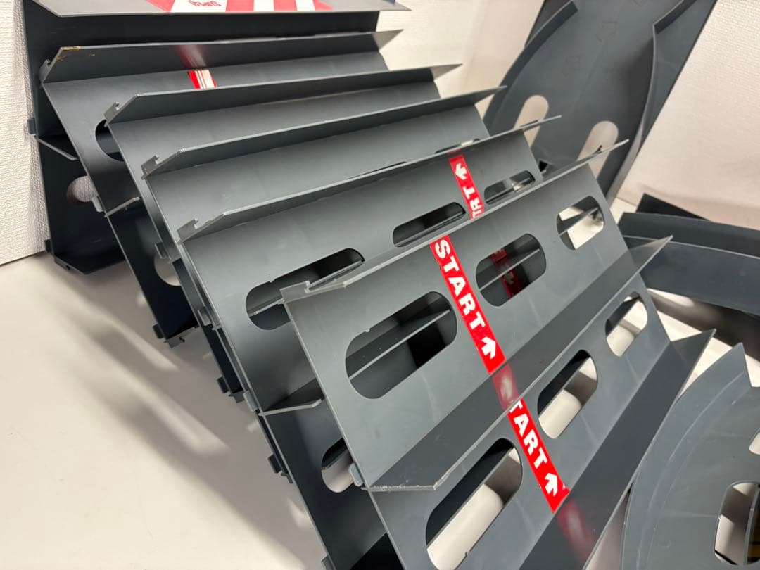 タミヤ ミニ四駆 増量 オーバルホームサーキット シングルループ レーンチェンジ