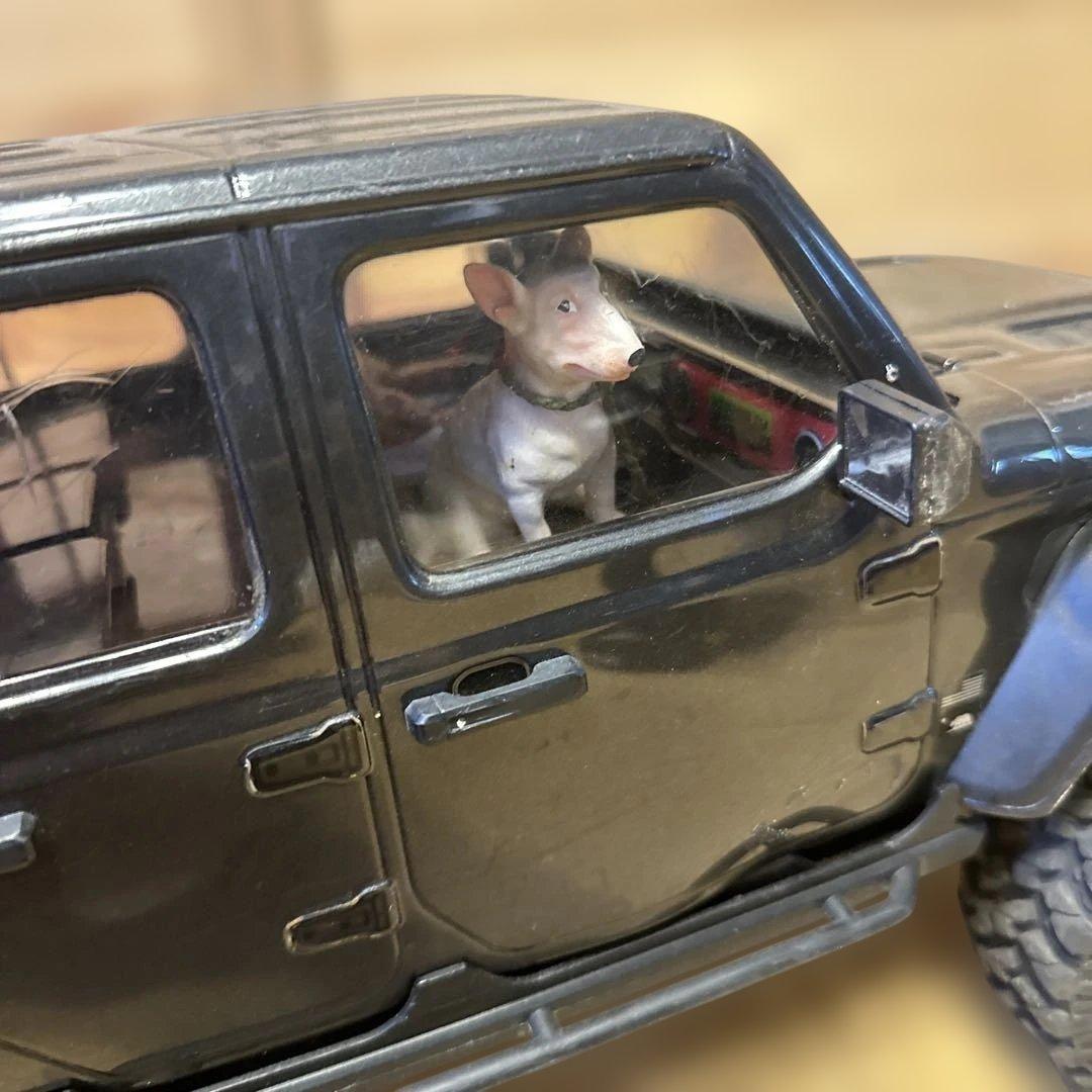 Axial SCX10III Jeep Gradiator クローラーラジコン