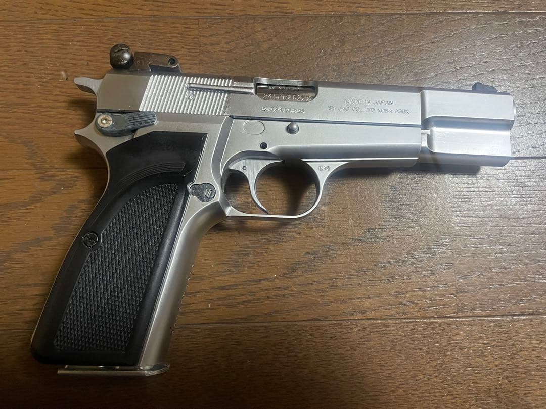 JAC ブローニング　ハイパワー 4つ　ウッドグリップ　スライド　他パーツ