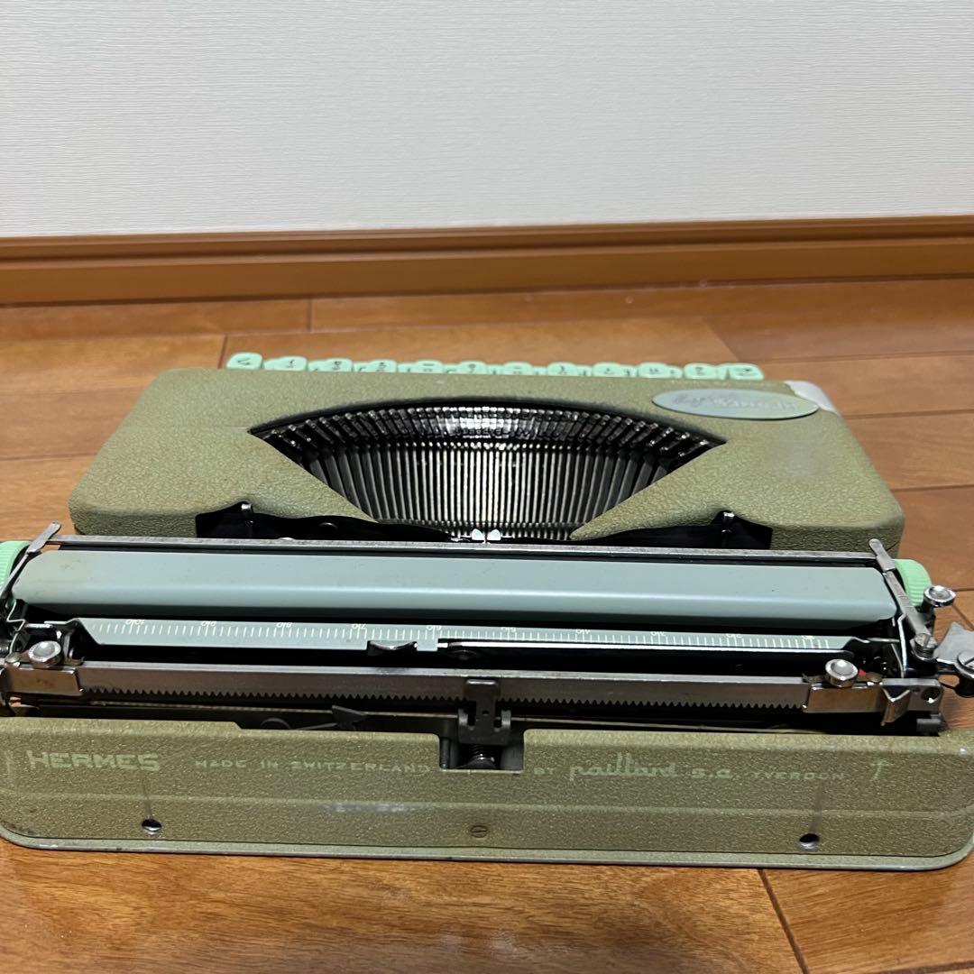 HERMES タイプライター レトロ ヴィンテージ アンティーク　スイス製