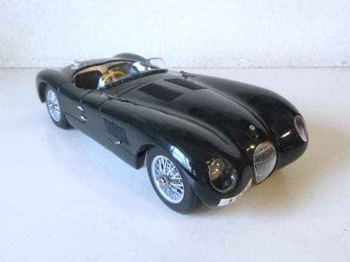 特価 AUTOart (1/18) ジャガー C-type