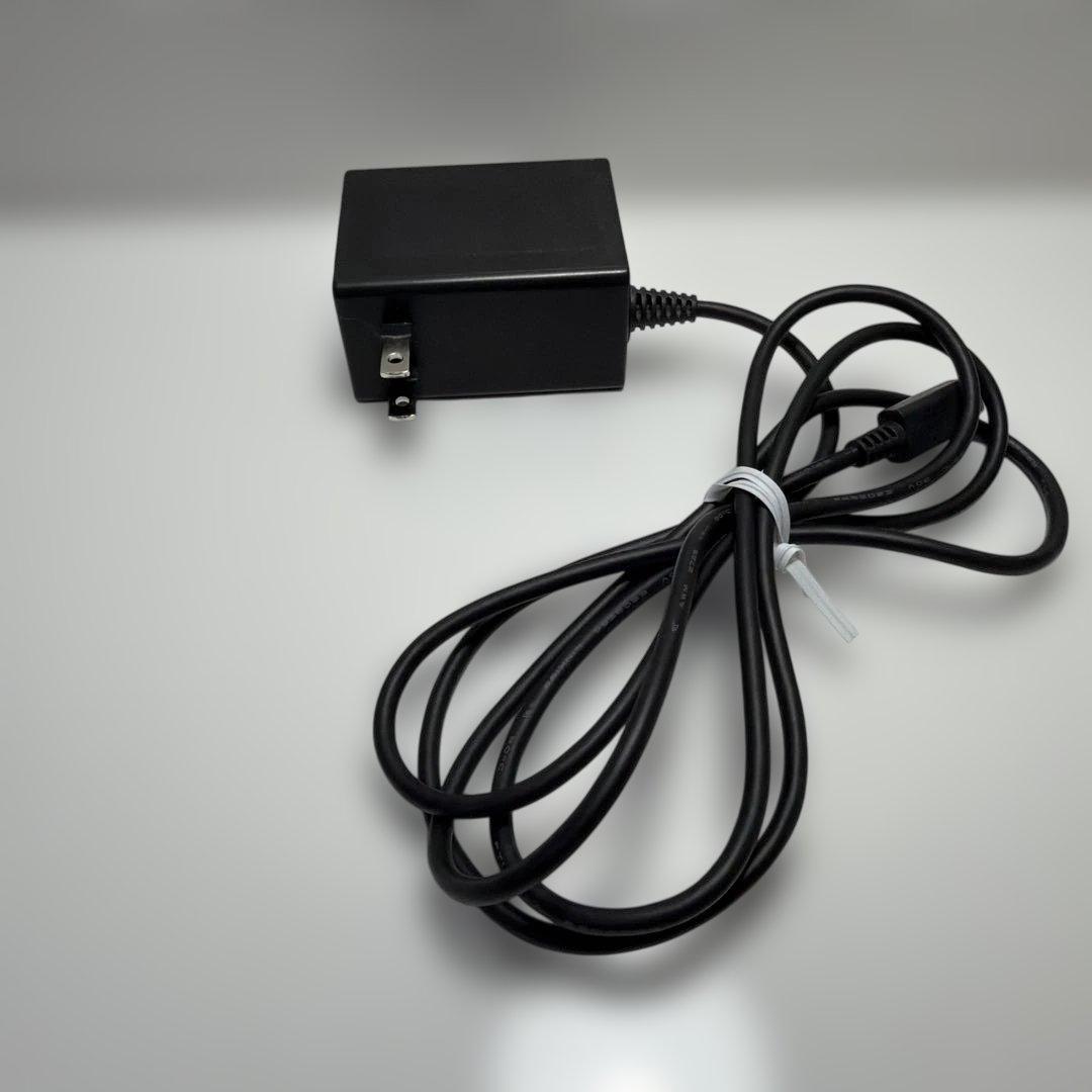 Nintendo Switch 本体（ドック・ACアダプター付)