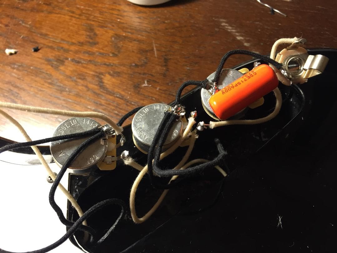 Squier ジャズベース FENDER vintageピックアップ換装 済み